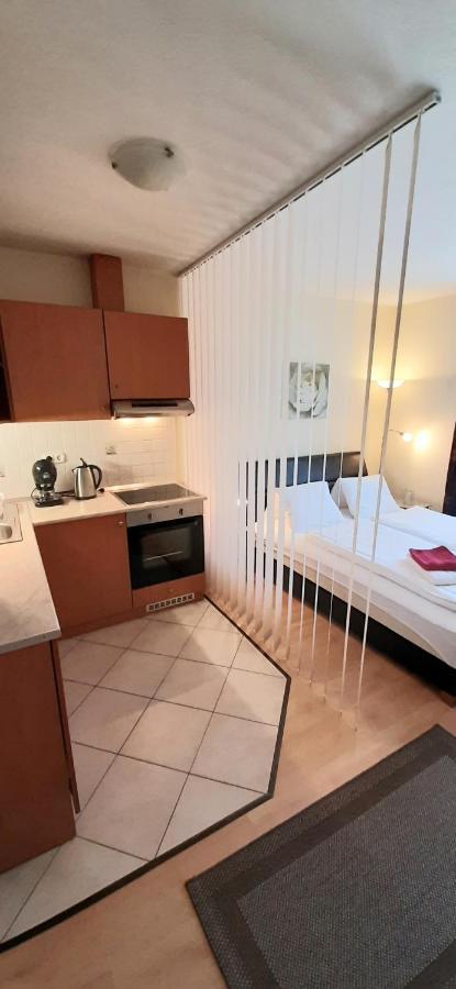 Ekko Apartman Apartment Hegyko Bagian luar foto